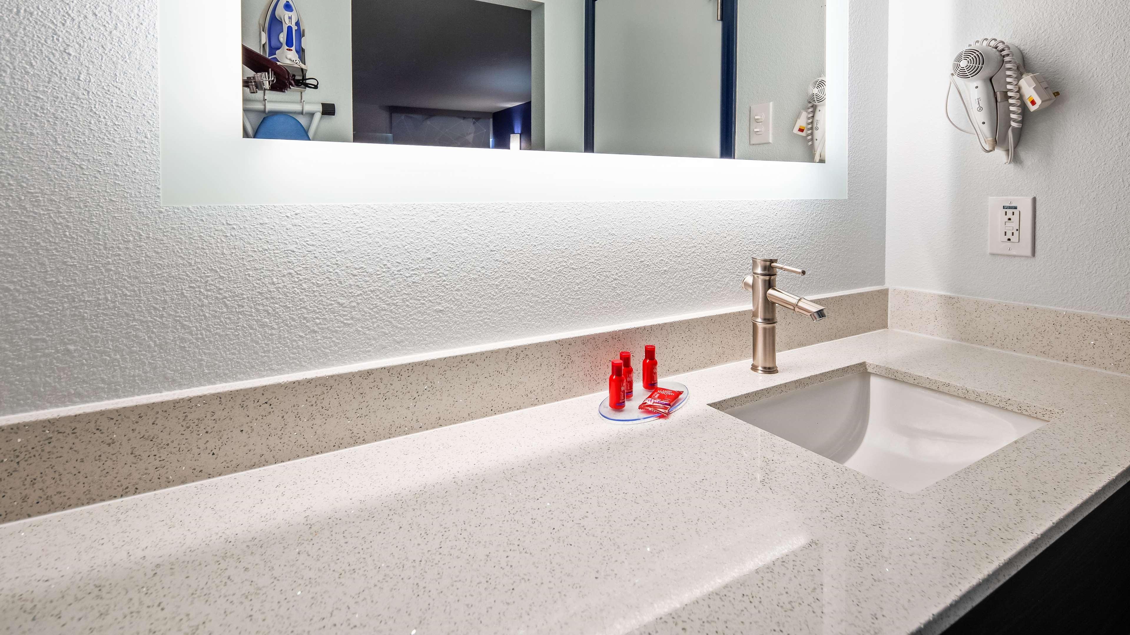 Surestay Plus Hotel By Best Western Sacramento Cal Expo Εξωτερικό φωτογραφία