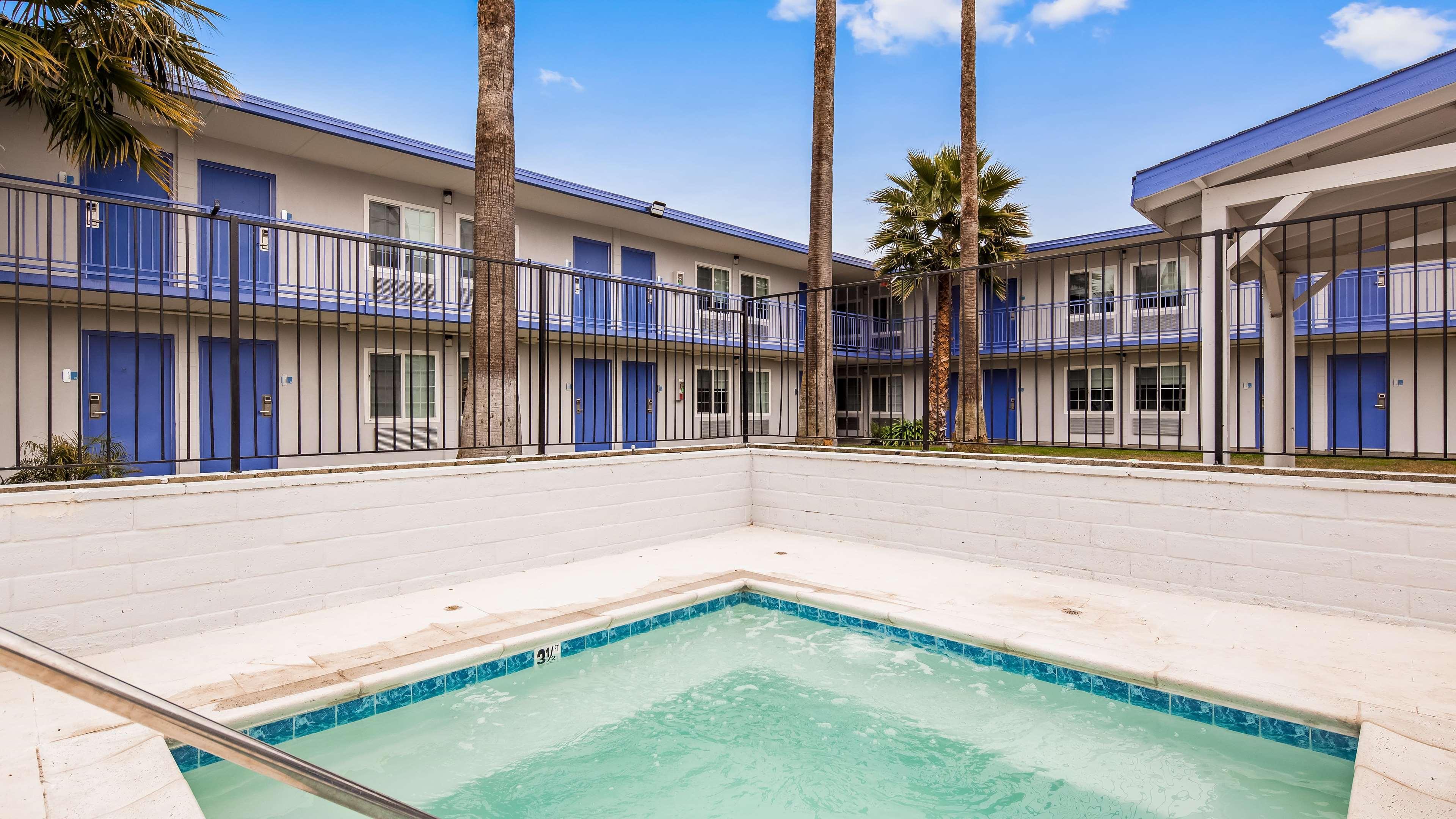 Surestay Plus Hotel By Best Western Sacramento Cal Expo Εξωτερικό φωτογραφία