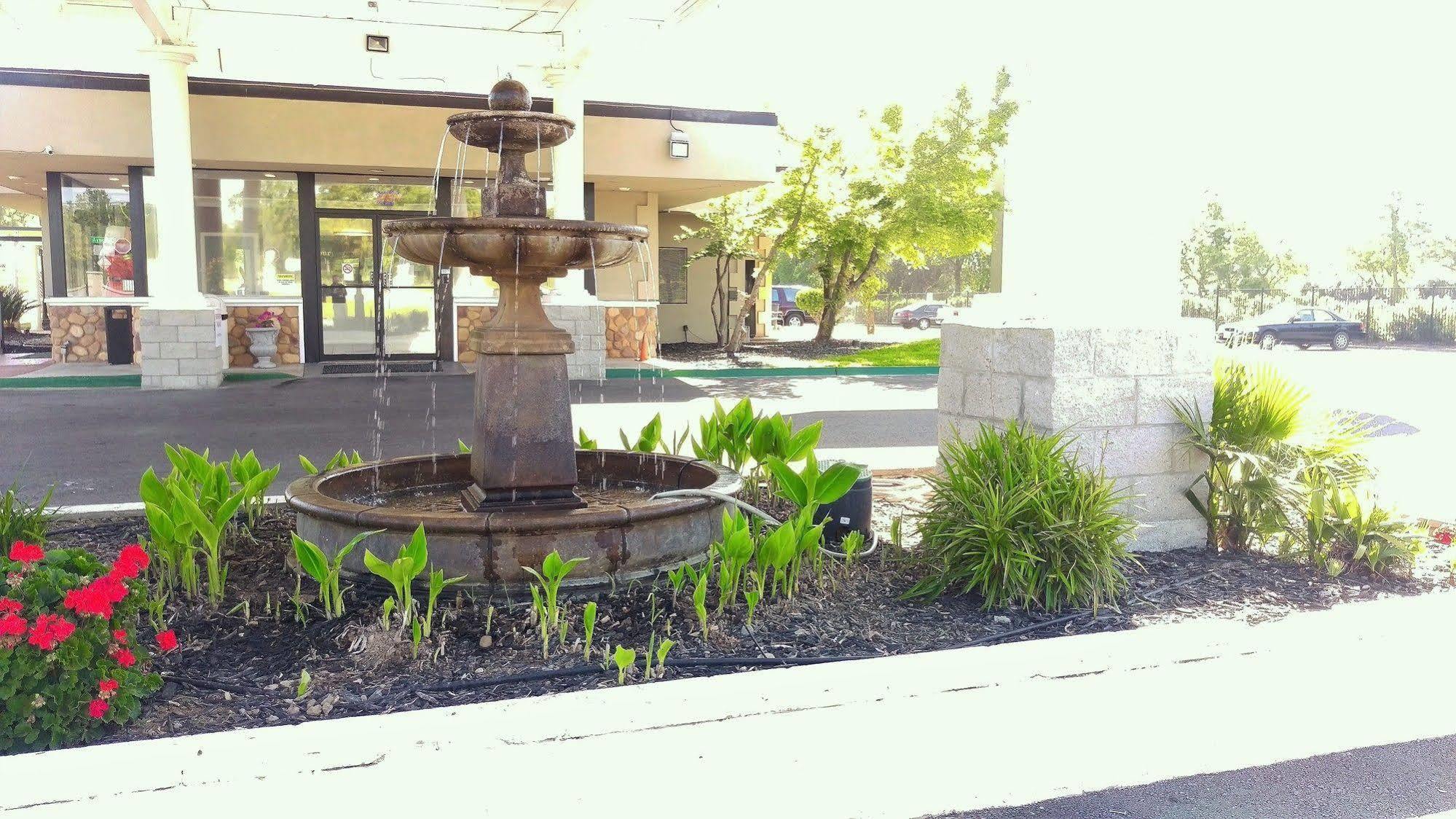 Surestay Plus Hotel By Best Western Sacramento Cal Expo Εξωτερικό φωτογραφία